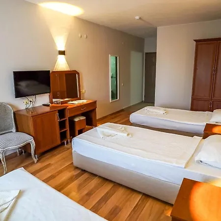Hotel Nex Royal Beach