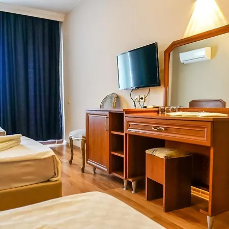 Nex Royal Beach Hotel 4*