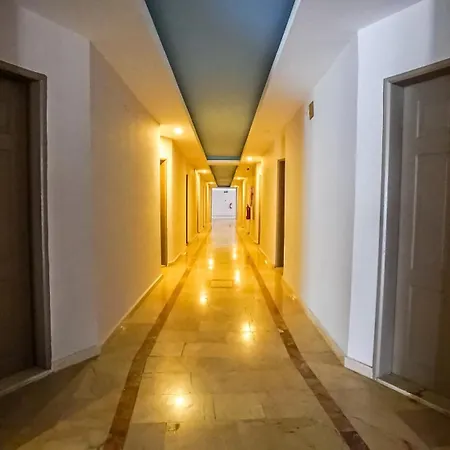 Nex Royal Beach 4*