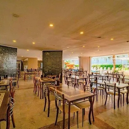 Nex Royal Hotel 4*